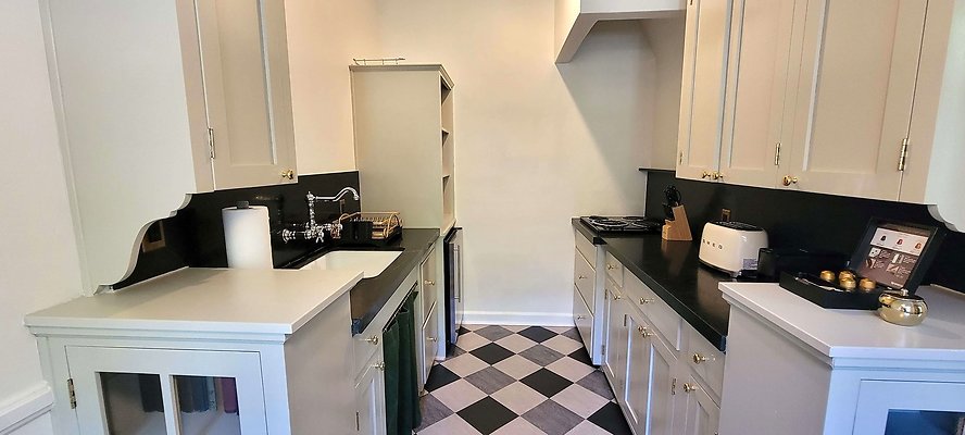 E Hwood VillaCarlotta 111743