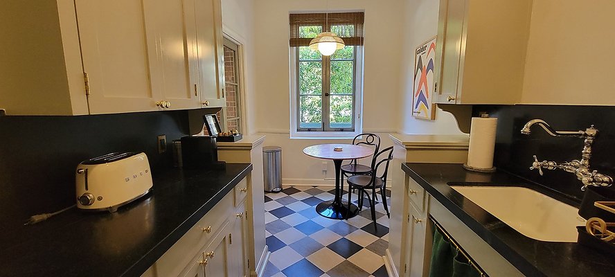 E Hwood VillaCarlotta 111751