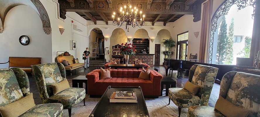 E Hwood VillaCarlotta 114333