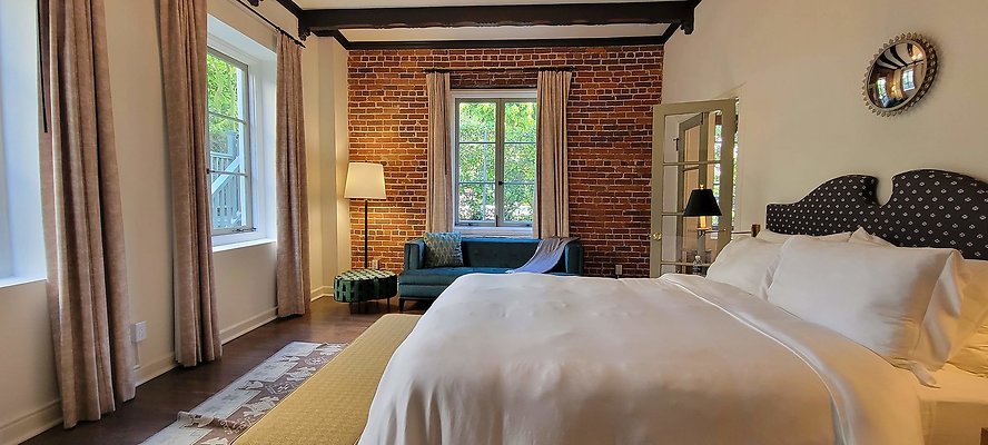 E Hwood VillaCarlotta 111559 E Hwood VillaCarlotta 111559