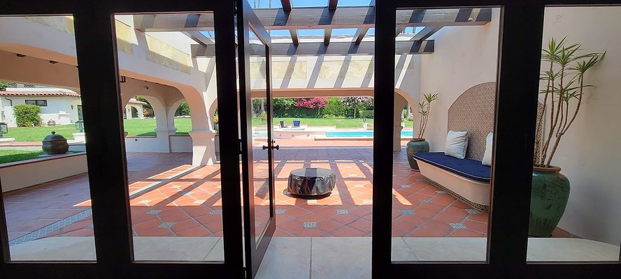 Pasadena Mansion ElCampo