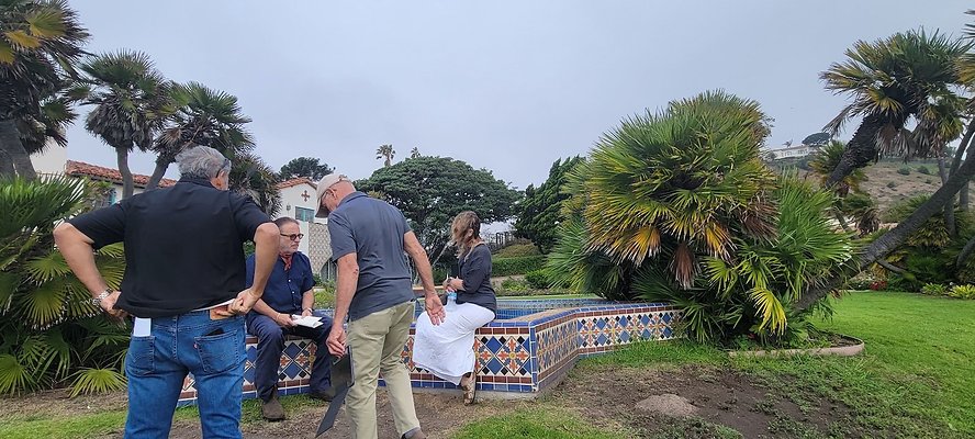 094709 copy 094709 copy