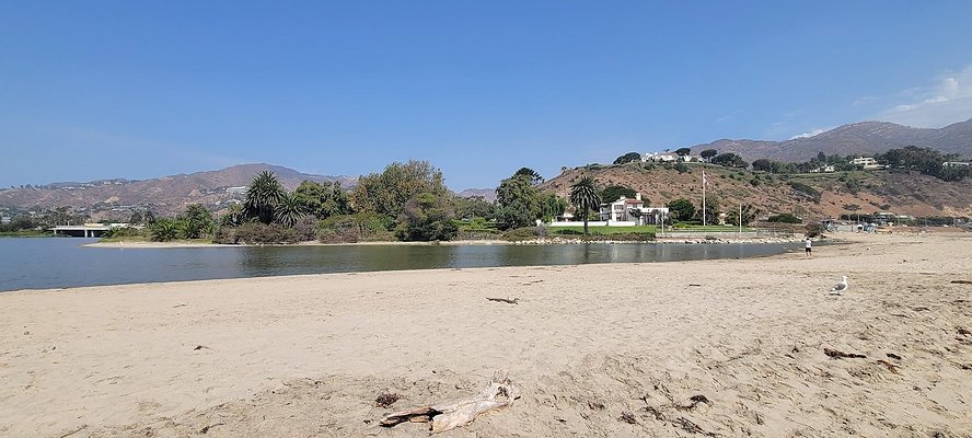 110634 copy 110634 copy